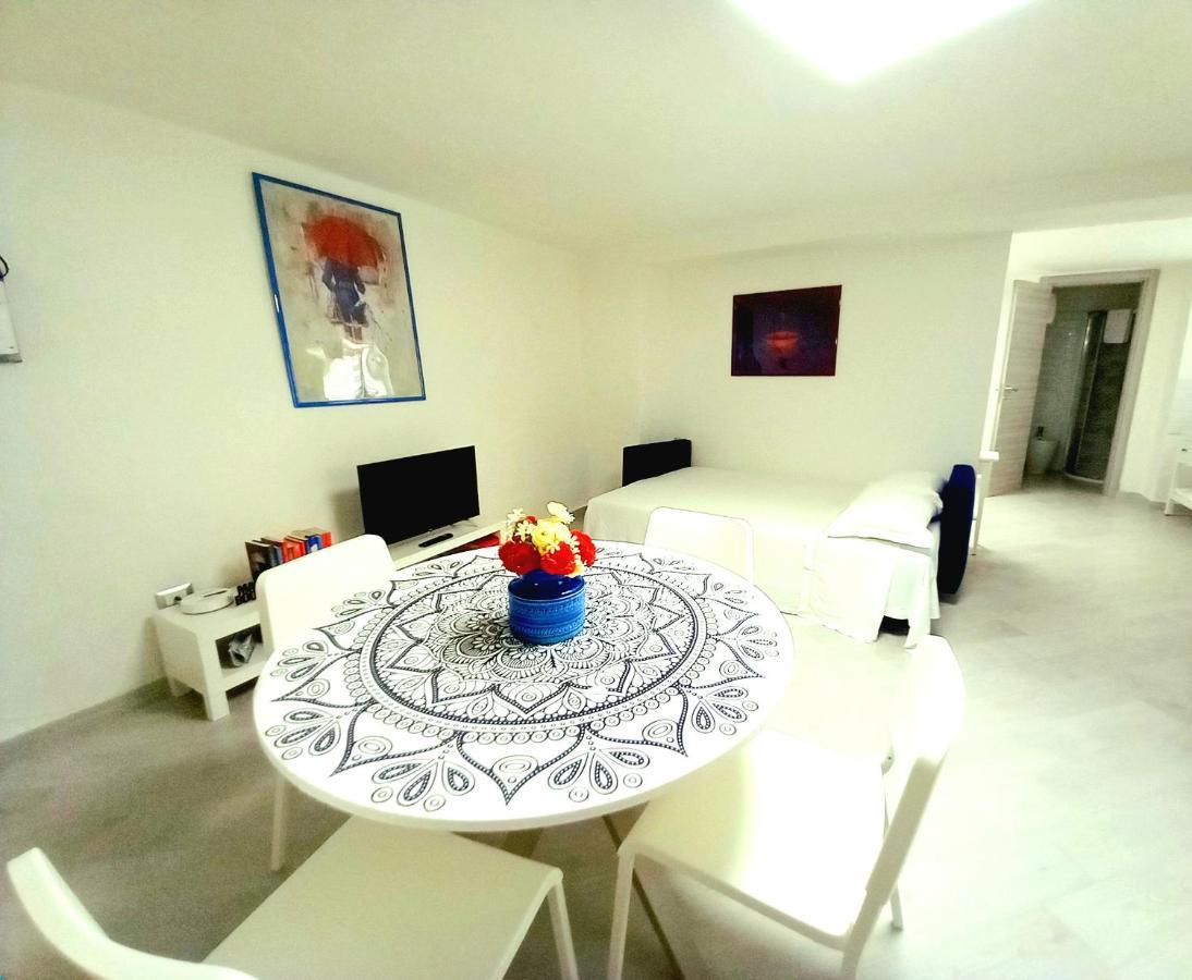 Ombrellorosso Apartamento Cagliari Exterior foto